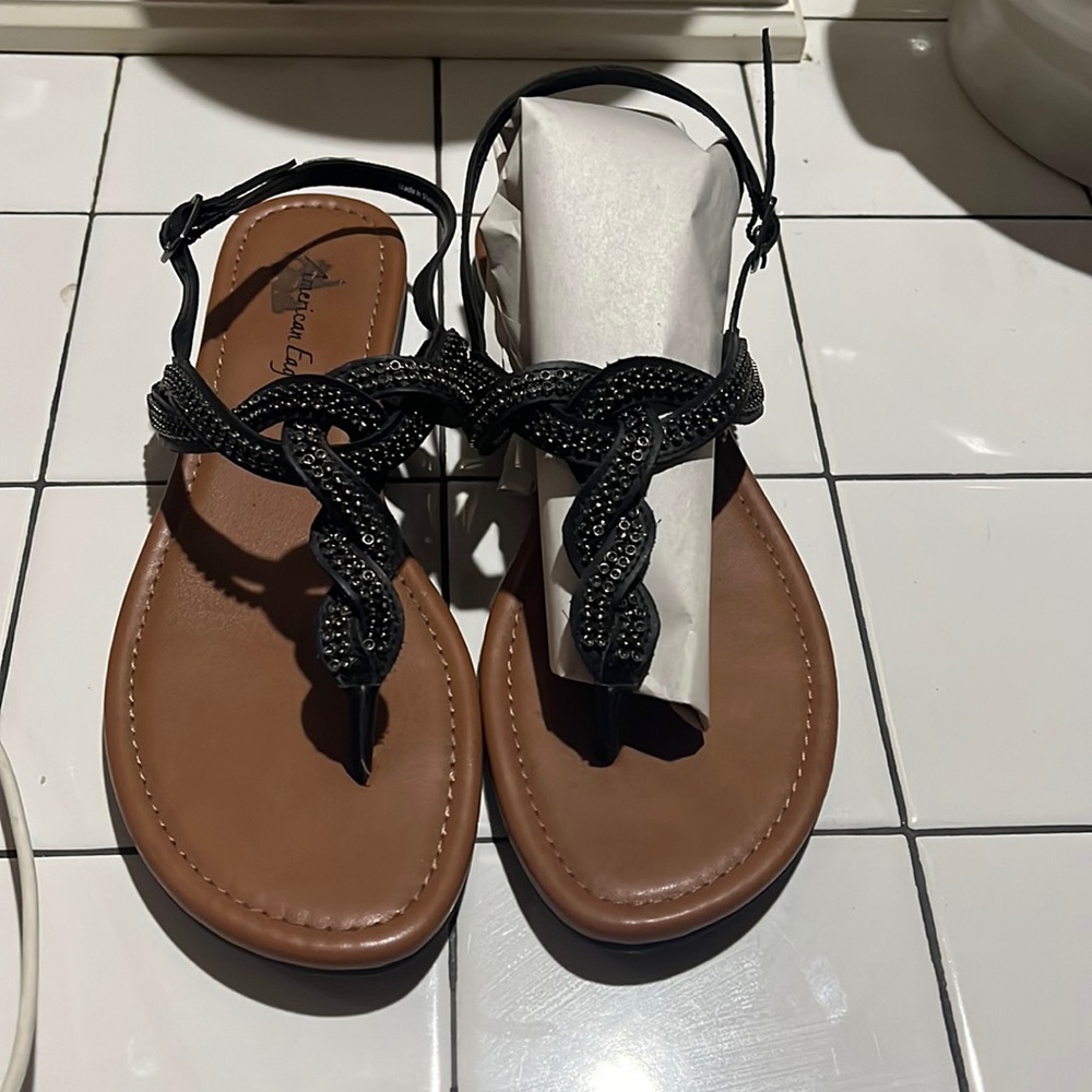 American Eagle sandal